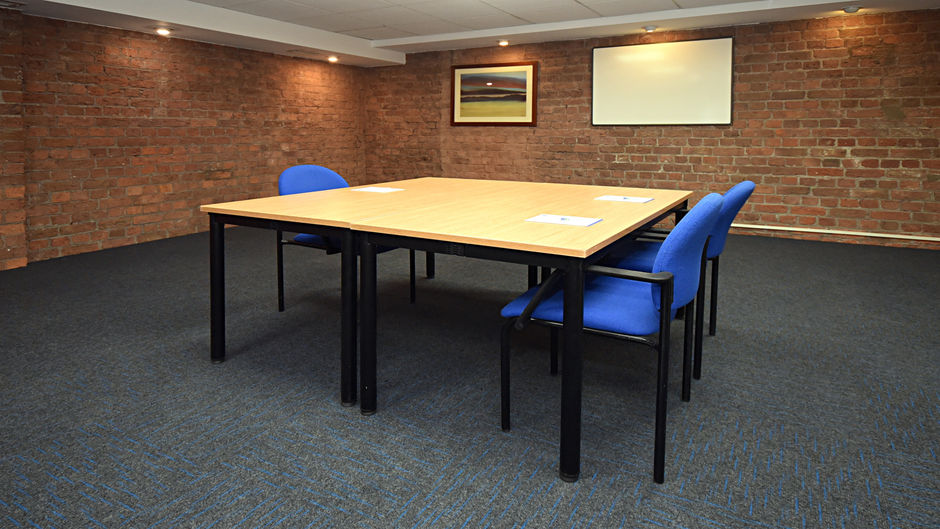 Holiday Inn Express Albert Dock Meeting