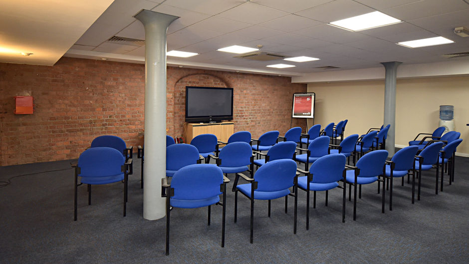 Holiday Inn Express Albert Dock Meeting