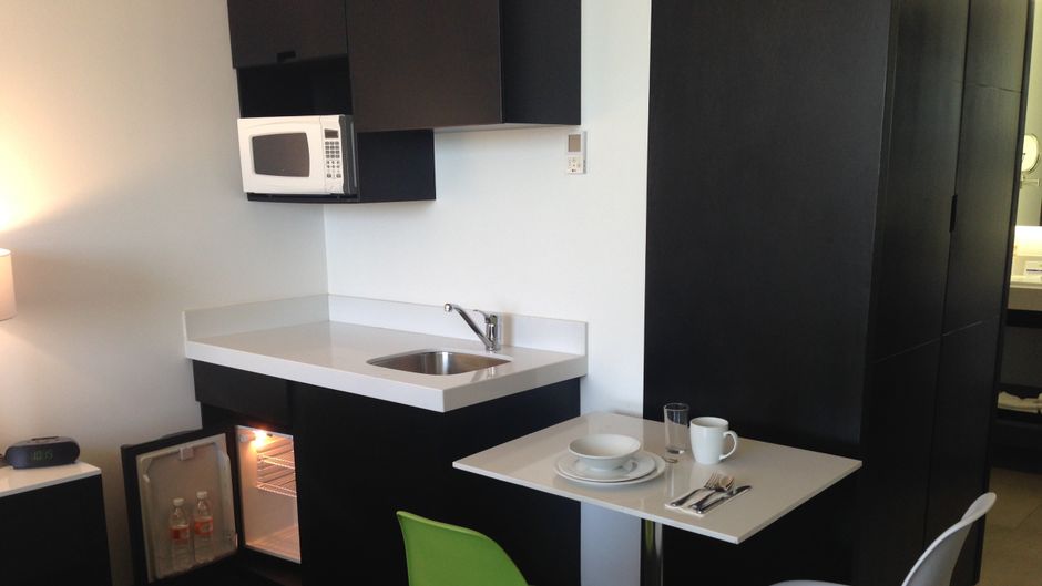 Holiday Inn Express & Suites Angelopolis Suite