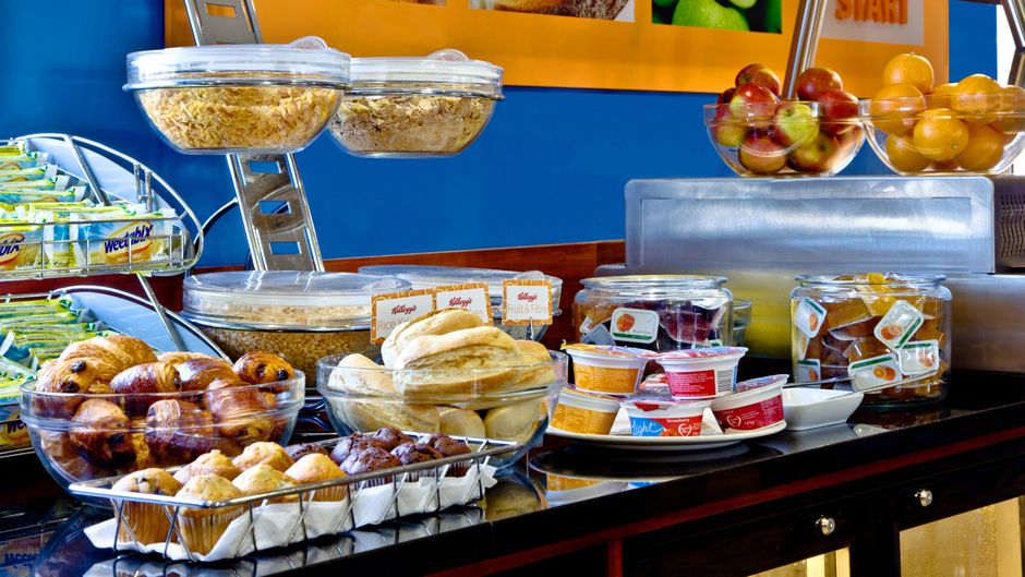 Holiday Inn Express Shrewsbury Restaurant