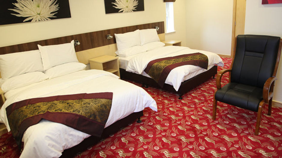 Cambridge Hotel Room
