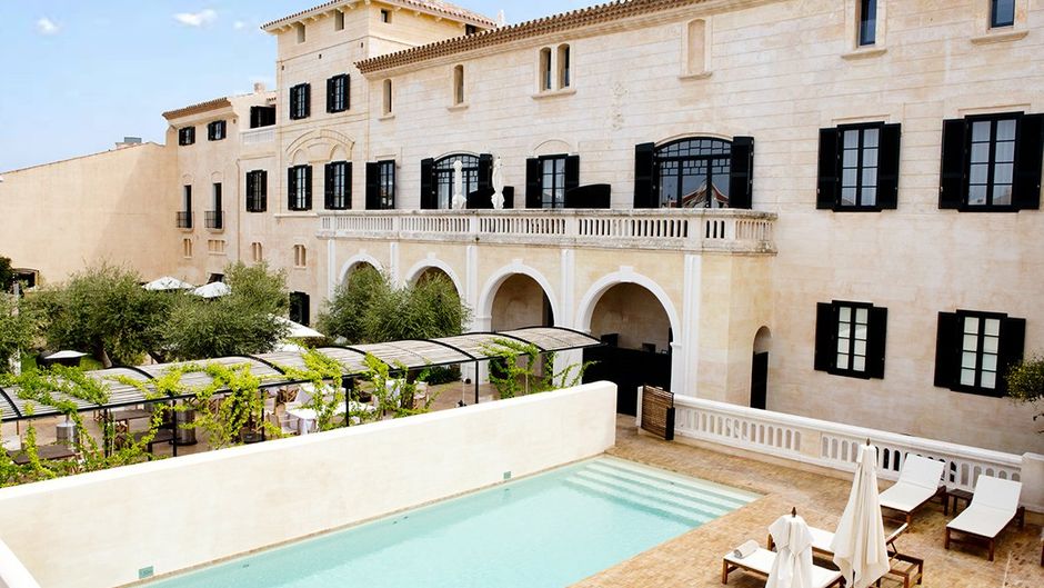 Can Faustino Hotel Pool