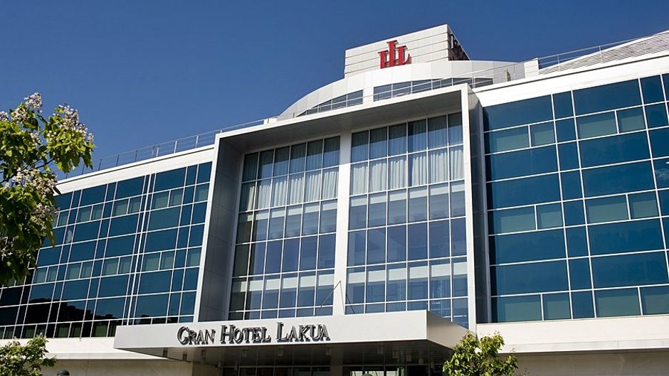 Gran Hotel Lakua Exterior