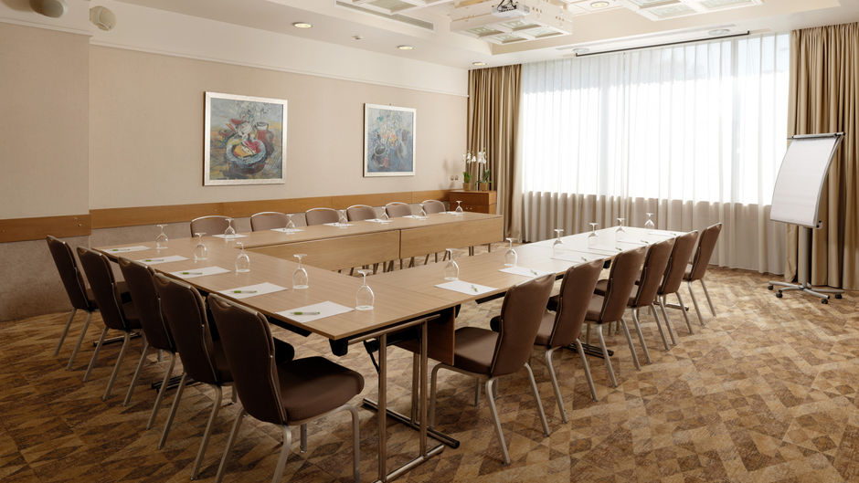 Holiday Inn Meeting
