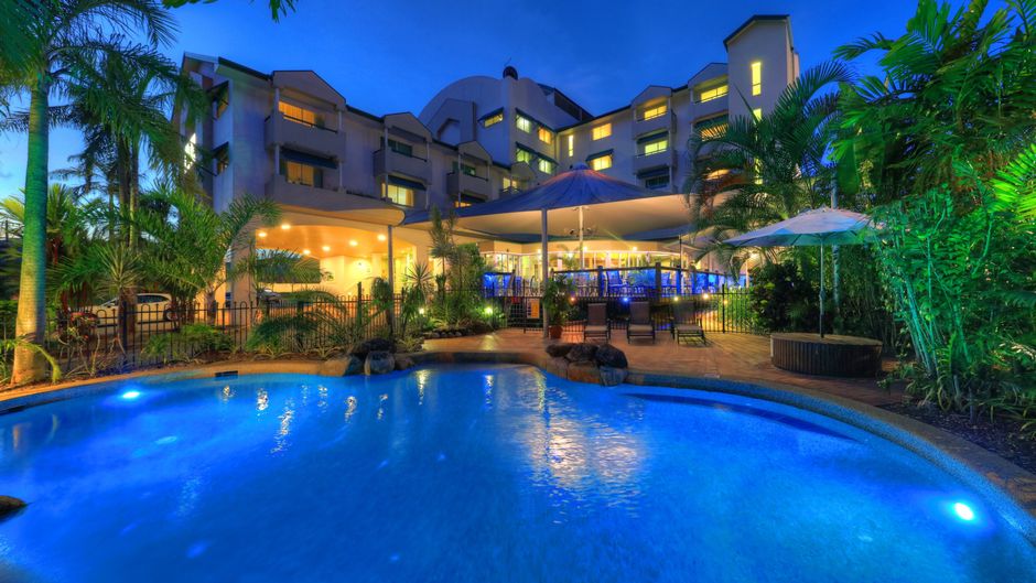 Cairns Sheridan Hotel Pool