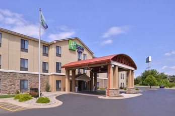 Holiday Inn Express Topeka I70 Wanamaker