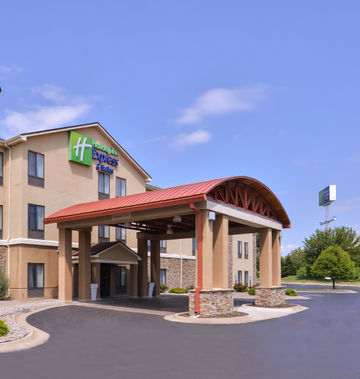 Holiday Inn Express Topeka I70 Wanamaker