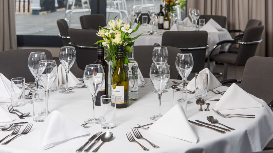Holiday Inn London-West Ballroom