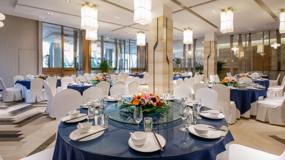 Holiday Inn Express Chengdu Huanhuaxi Ballroom