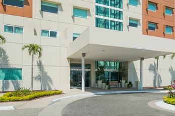 Holiday Inn Express Manzanillo