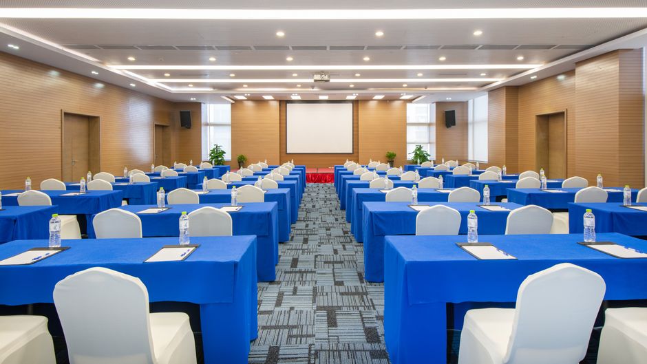 Holiday Inn Express Chengdu West Gate Meeting