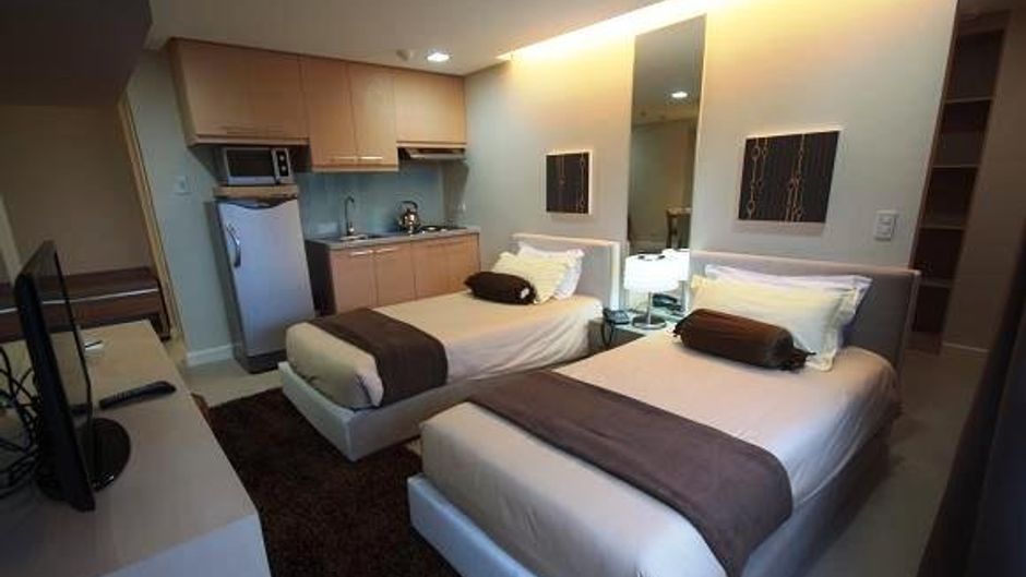BSA Twin Towers Condotel Room