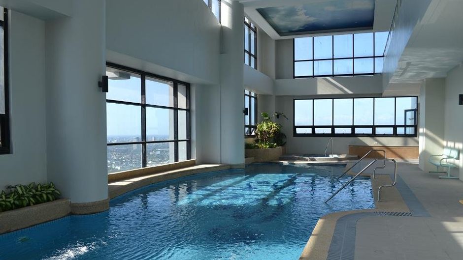 BSA Twin Towers Condotel Pool