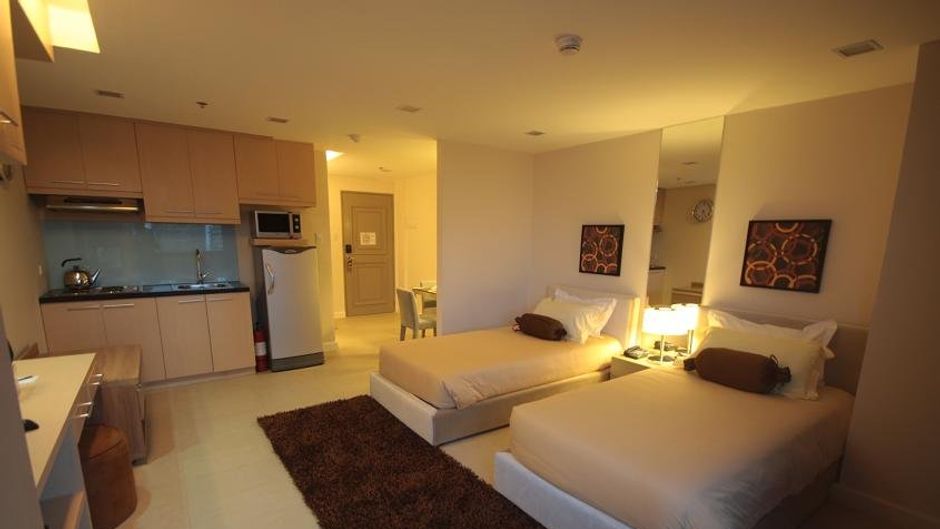 BSA Twin Towers Condotel Room