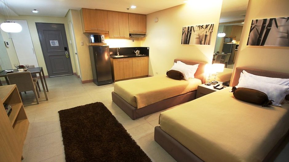 BSA Twin Towers Condotel Room