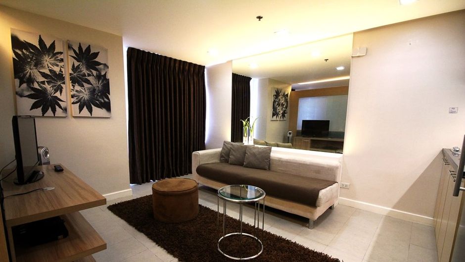 BSA Twin Towers Condotel Suite