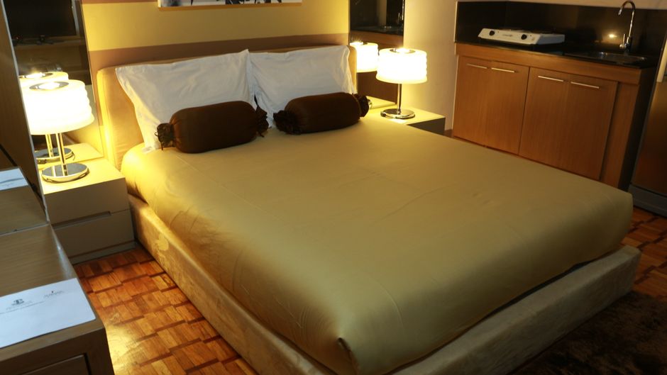 Prince Plaza II Condotel Room