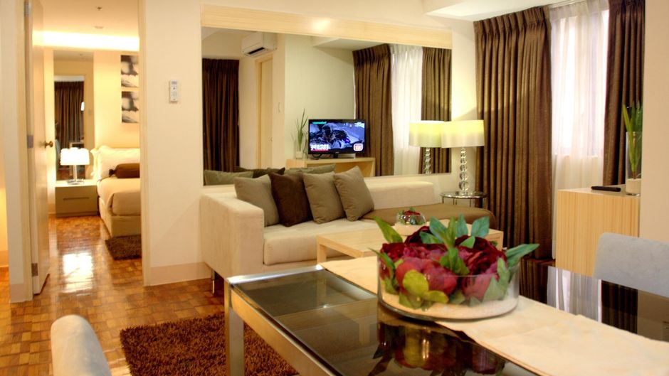Prince Plaza II Condotel Suite