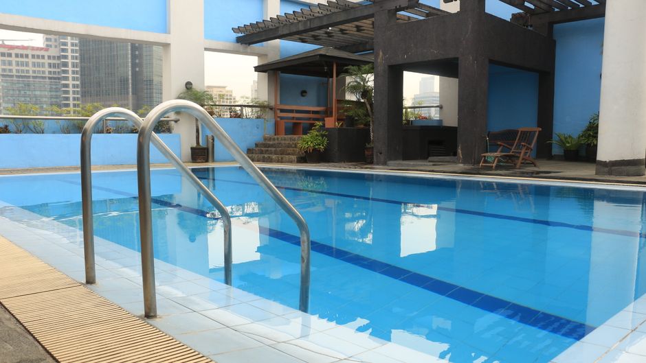 Prince Plaza II Condotel Pool