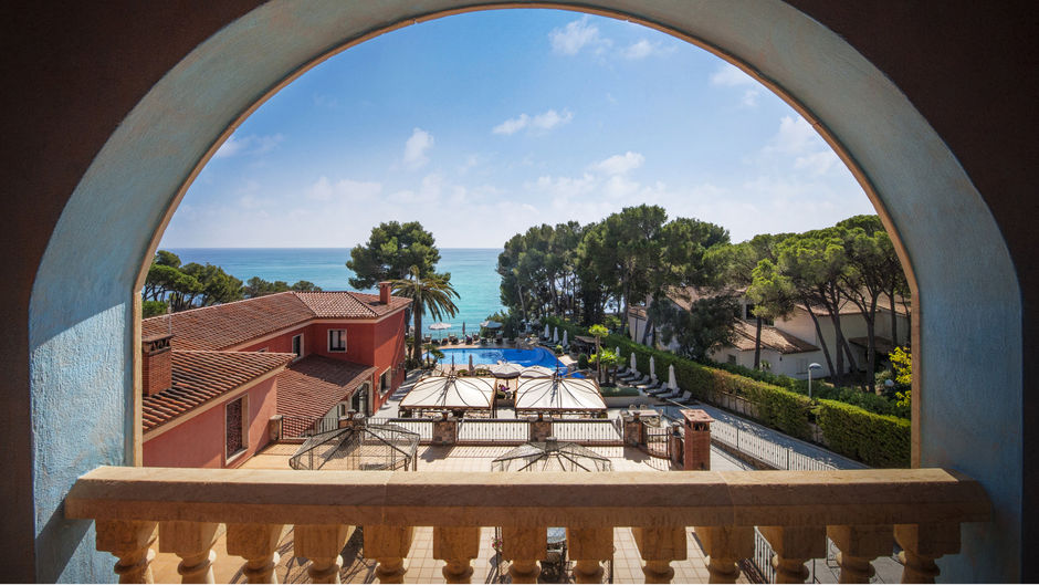 Salles Hotel & SPA Cala del Pi Room