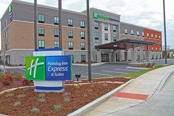 Holiday Inn Express & Suites South I-55