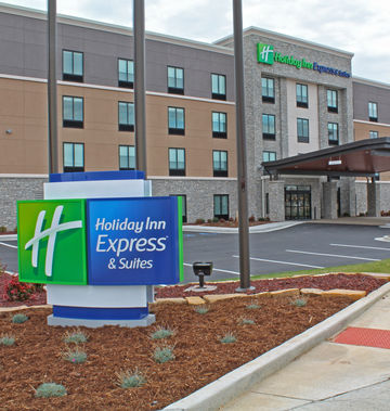 Holiday Inn Express & Suites South I-55