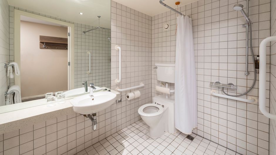 Holiday Inn York City Centre Room