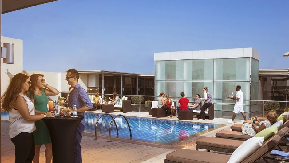 Centro Barsha Pool