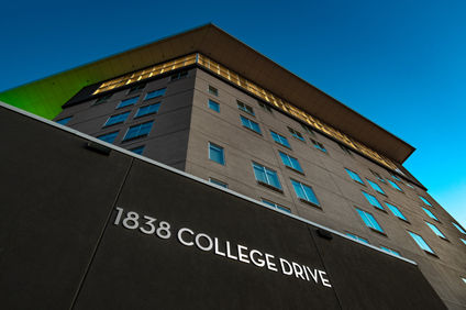 Holiday Inn Express & Suites University