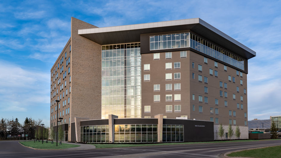 Staybridge Suites Saskatoon University Exterior