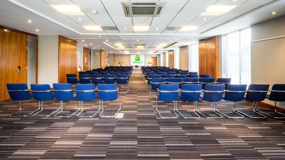 Holiday Inn Gatwick Airport Meeting