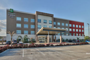 Holiday Inn Express & Suites Houston E