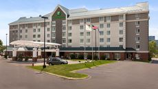 Holiday Inn Bloomington West