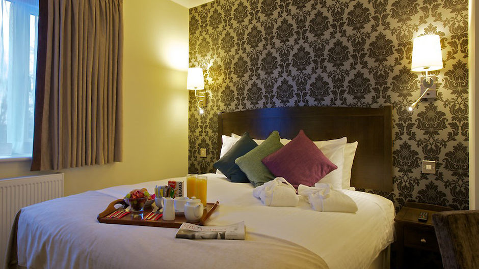 The Bridge Hotel Suite