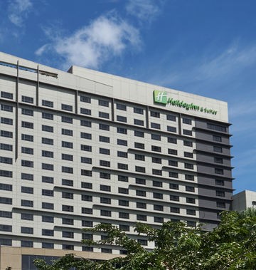 Holiday Inn & Suites Makati