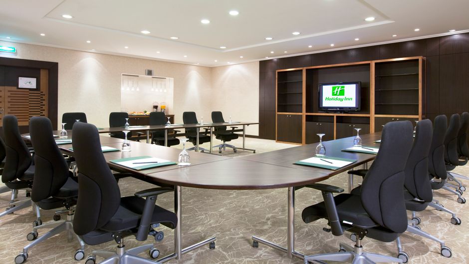 Holiday Inn Riyadh-Izdihar Airport Rd Meeting