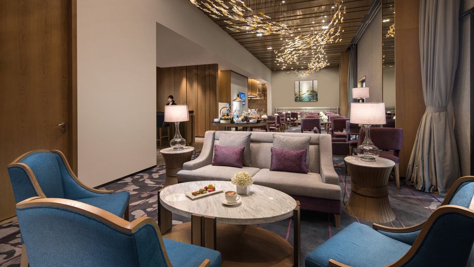 Crowne Plaza Oriental Movie Metropolis Other