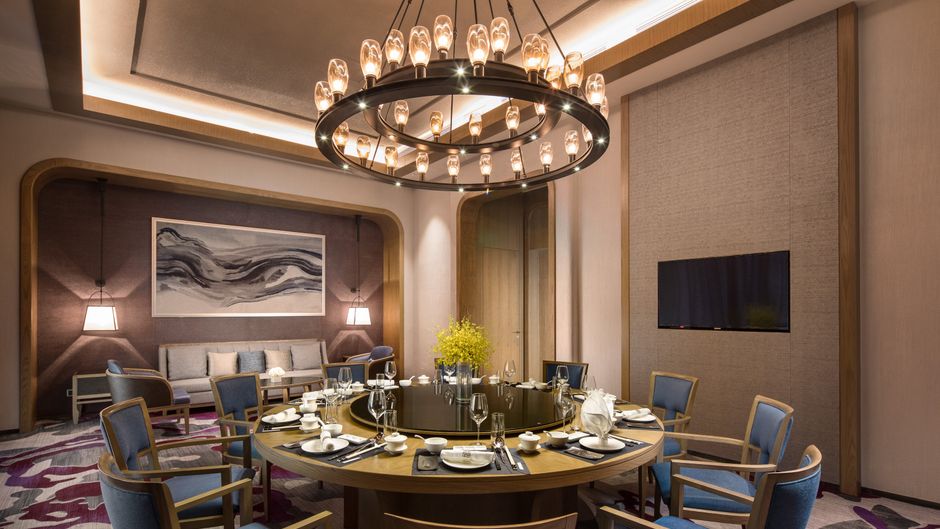 Crowne Plaza Oriental Movie Metropolis Restaurant