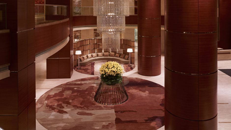New World Wuhan Hotel Lobby