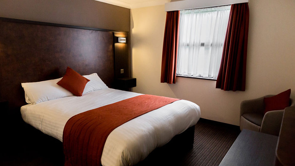 Dragonfly Hotel Colchester Room