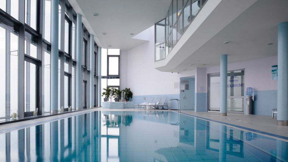 InterContinental Warsaw Pool