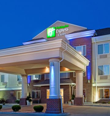 Holiday Inn Express Suites