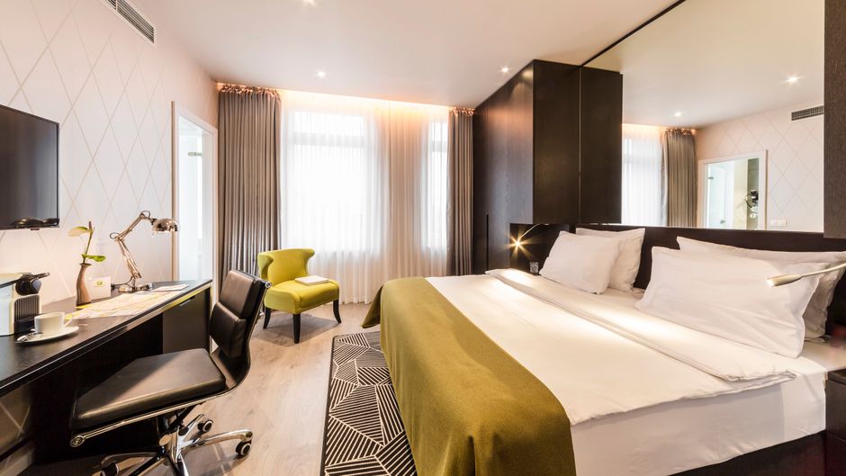 Holiday Inn Dresden-Am Zwinger Room