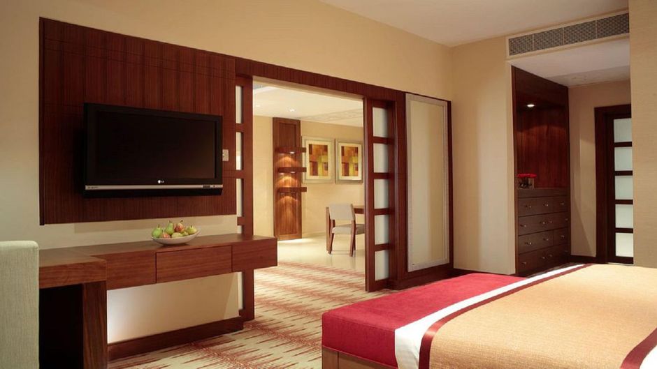 Crowne Plaza Hotel Sohar Suite