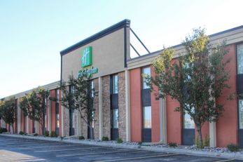 Holiday Inn Alexandria