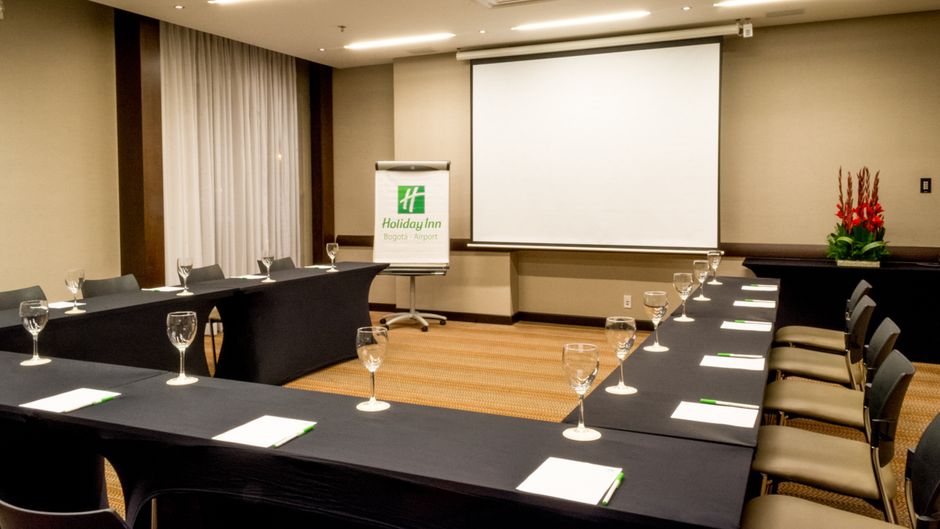 Holiday Inn Bogota Airport Meeting