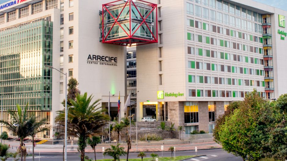 Holiday Inn Bogota Airport Exterior