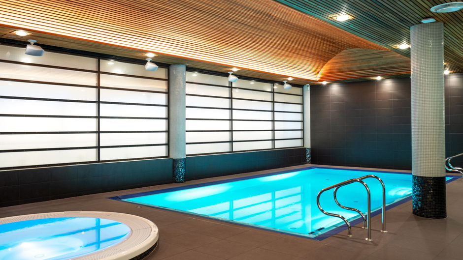 Thon Hotel Arena Pool