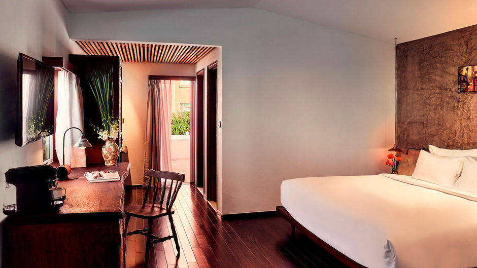 The Myst Dong Khoi Hotel Suite