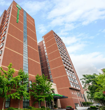 Holiday Inn Express Shanghai New Jinqiao